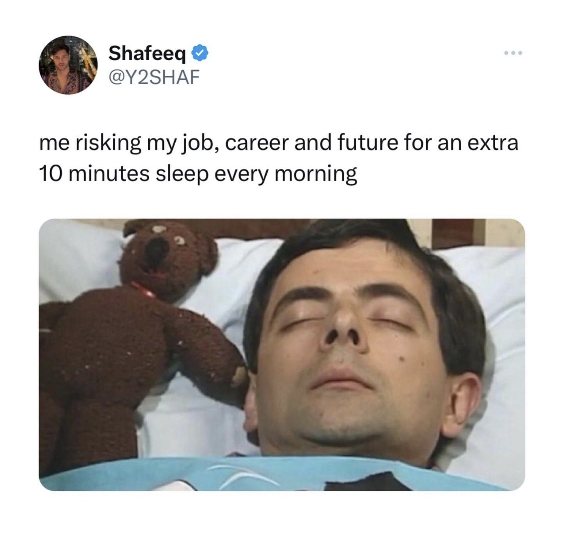 PrettyLittleThing tweet media