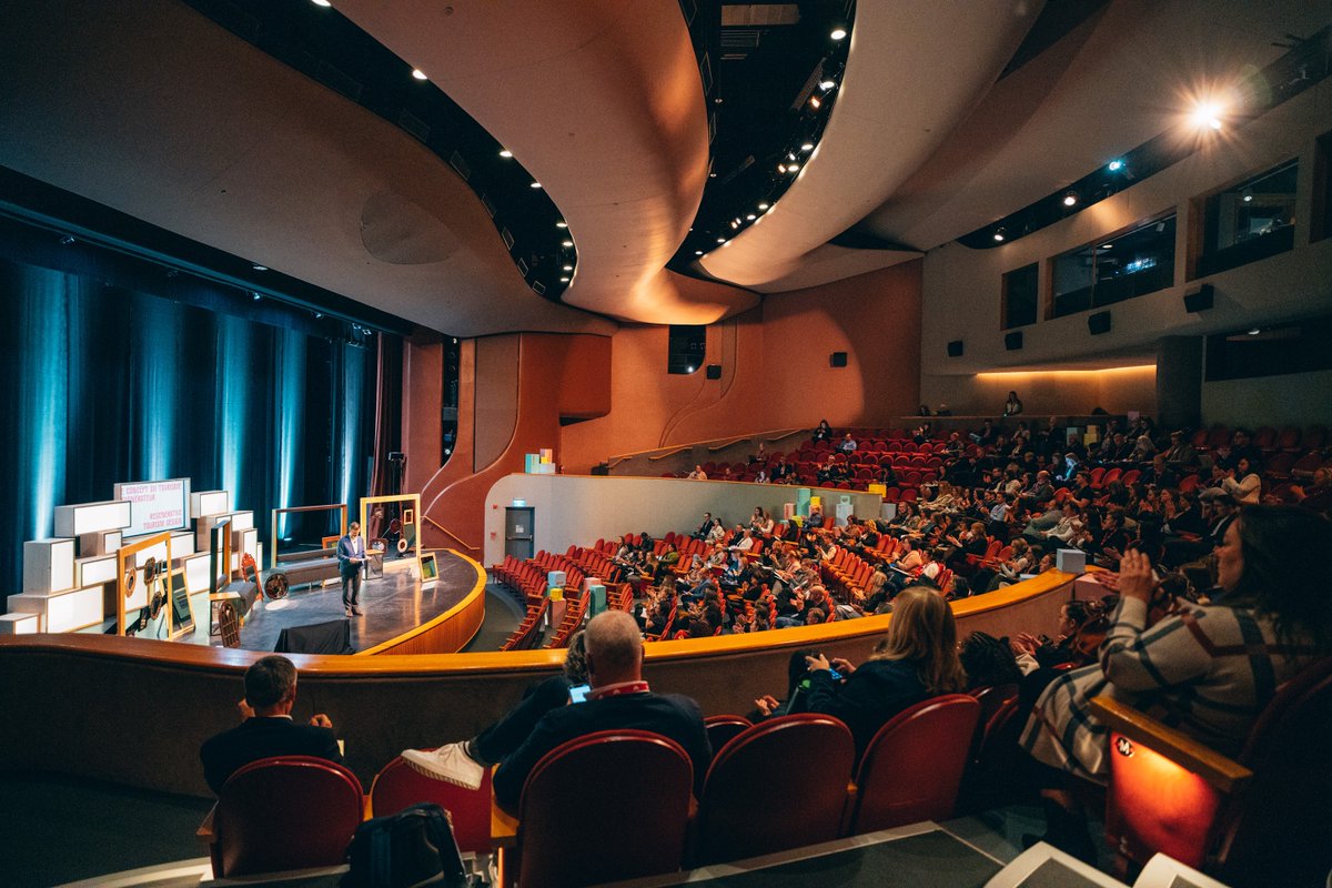 Prof. Christopher Gaffney (@geostadia) spoke yesterday on Regenerative #Tourism Design at @DestinationCAN's International Symposium on Destination Stewardship. Join our virtual info session on our #hospitality grad degrees tomorrow! apply.sps.nyu.edu/register/?id=a… #WeAreSPS #ISDS23