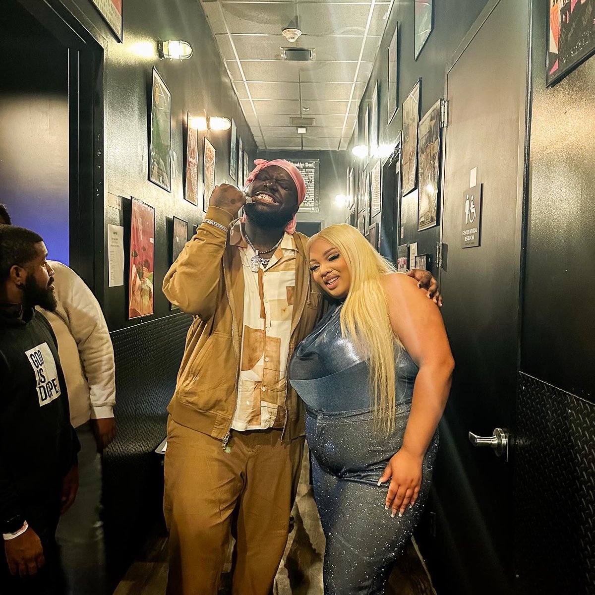 RHYANBESCO's tweet photo. Thank you, BROOKLYN!! 

Thank you, @_FloMilli @maiyathedon 

THANK YOU GOD!!! 🙏 🏚️ https://t.co/UEbdh1s3uH
