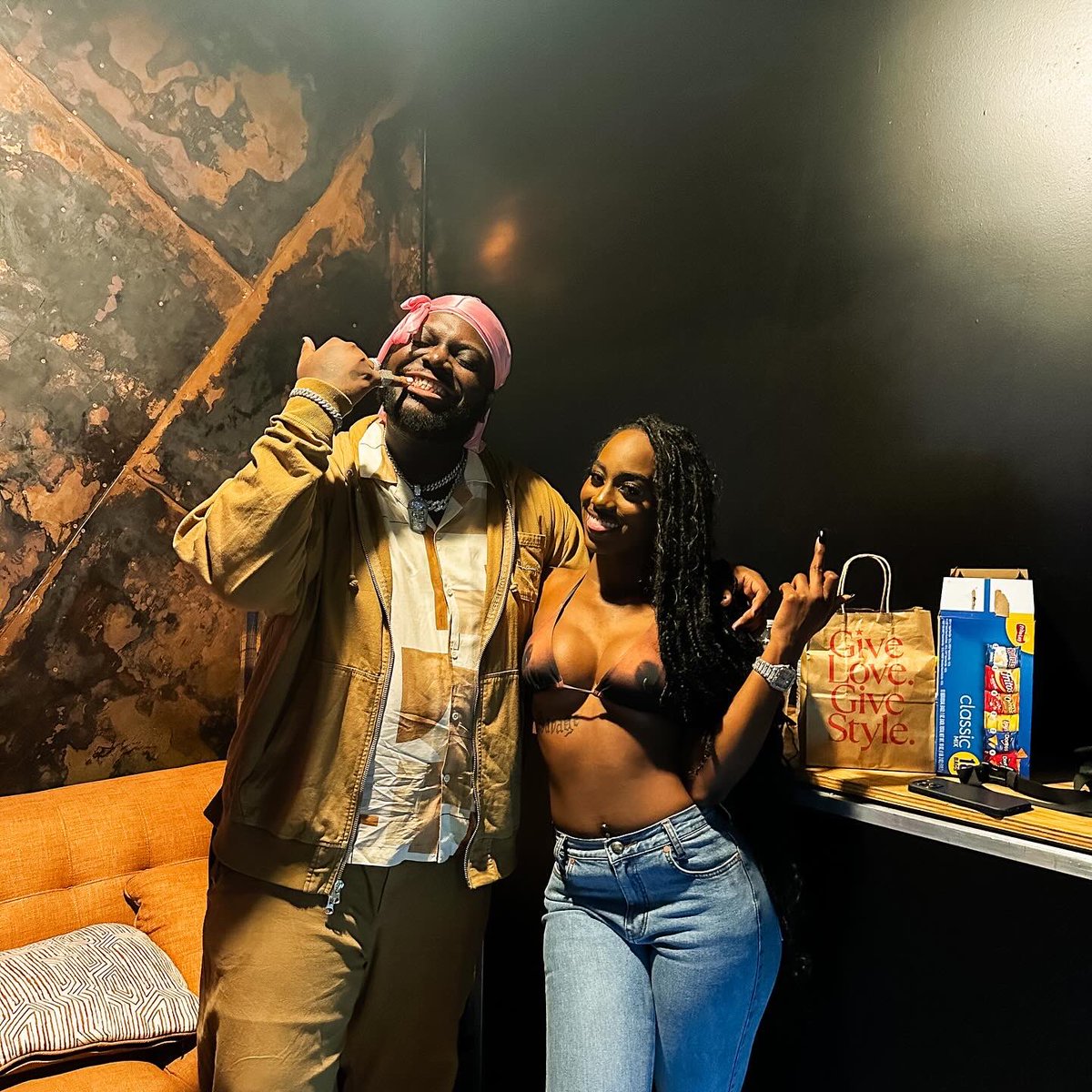 RHYANBESCO's tweet photo. Thank you, BROOKLYN!! 

Thank you, @_FloMilli @maiyathedon 

THANK YOU GOD!!! 🙏 🏚️ https://t.co/UEbdh1s3uH