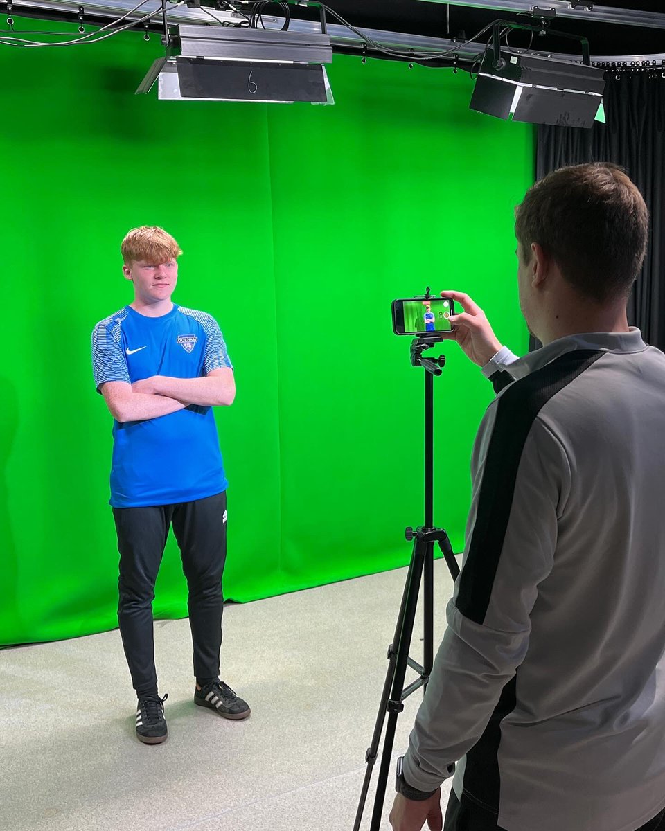 DSFCOfficial's tweet photo. MEDIA DAY: ⚽️
@DSFCSportsAc took part in their Media Day. Using the #DSFCTVStudio, @Mr_Gourley_PE filmed a series of #SkySports inspired #greenscreen graphics.
The activity gives students media training experience, a major component of a professional outlet in the modern game. https://t.co/N2t8Gduz68