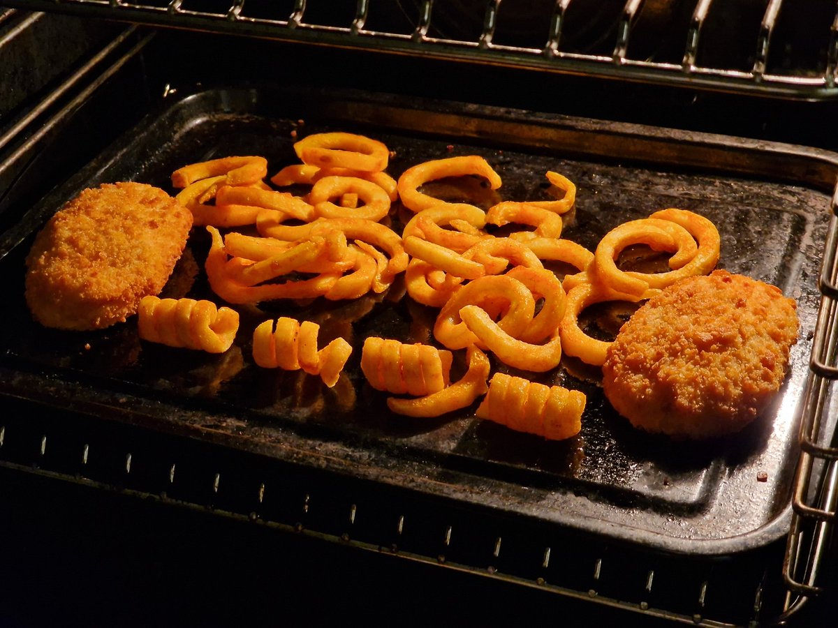 Luke Blunt tweet media