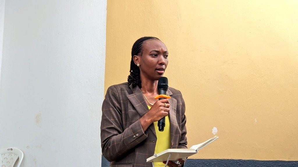 CaritasRwanda's tweet photo. On 8/11, in @GicumbiDistrict, held the introduction ceremony of the #Y4Y_Project funded by @CrsRwanda &implemented by the Diocesan Caritas under @CaritasRwanda’s coordination. Acting Mayor @parfaiteuwera thanked the partners for contributing to the youth &assured the partnership. https://t.co/7e8JKpdJFr