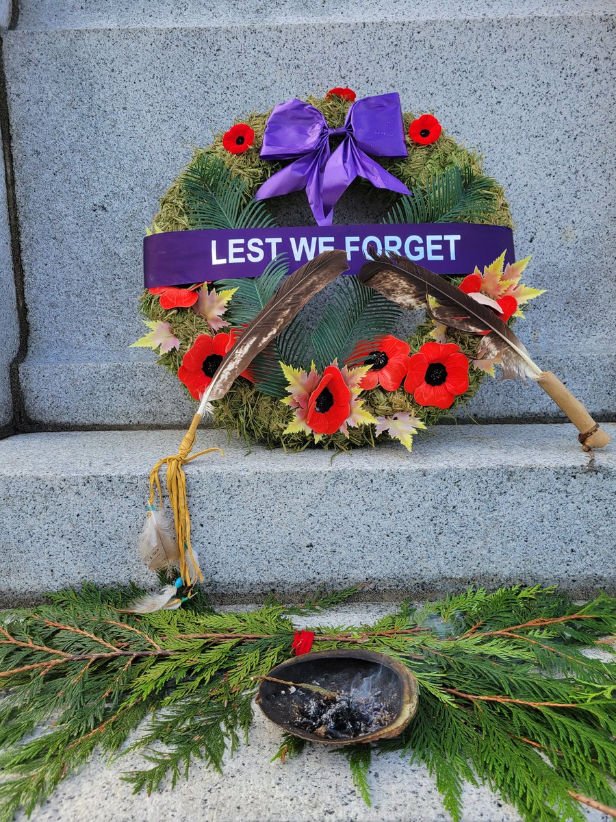 To all our ancestors, veterans who served and current serving Indigenous Members, Hay'sxw'qa/ Marsii/Niawen/Merci/Thank You. #IndigenousVeteransDay #IndigenousPride  #DIAG_GCAD #CanadianArmedForces  #RCAF #CanadianArmy #FirstNations #Métis #Inuit #NativeAmerican #LestWeForget