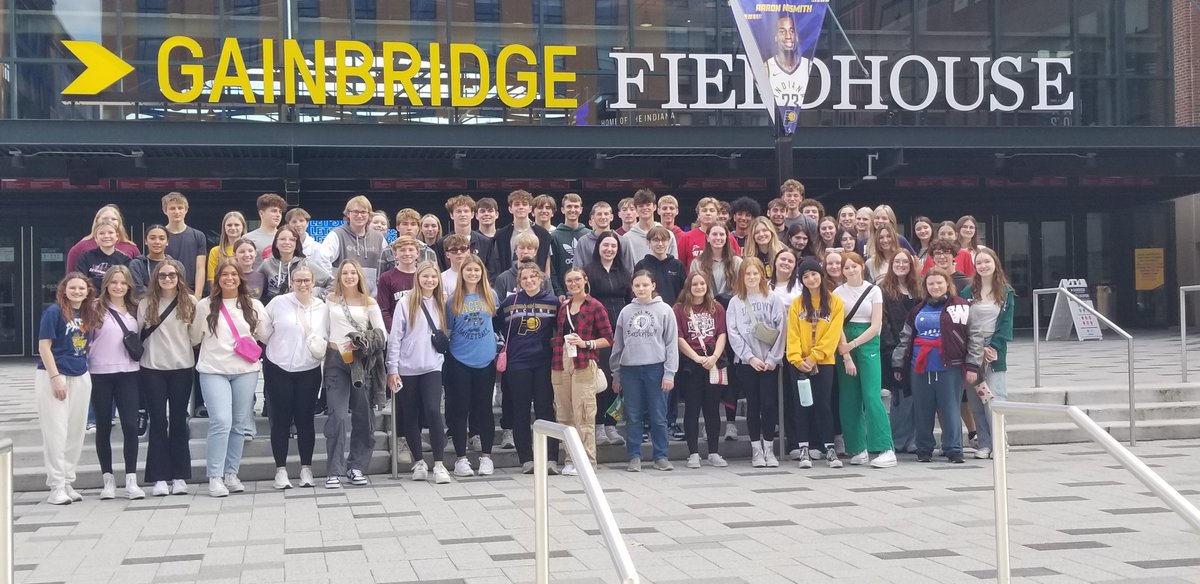 tlgill8's tweet image. FBLA Leadership Conference 2023 at Gainbridge Fieldhouse has begun. Students will work in small groups to participate in fun leadership and team building activities.#wdpride