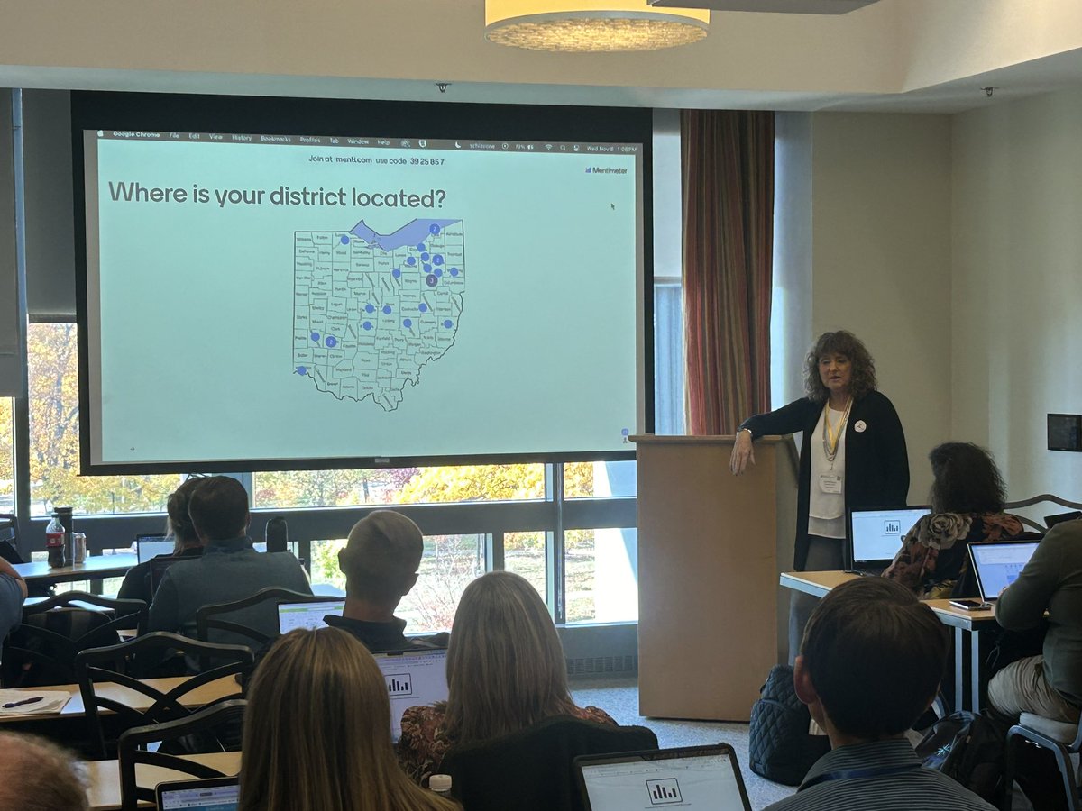 EdTechLeadAll's tweet photo. So many wonderful sessions underway and too many familiar faces to count- Can’t wait for tomorrow’s sessions and two great keynotes! #Learn21Conf
Will we see you then?! 👀#OhioCoSN https://t.co/8X4TrVSwDS