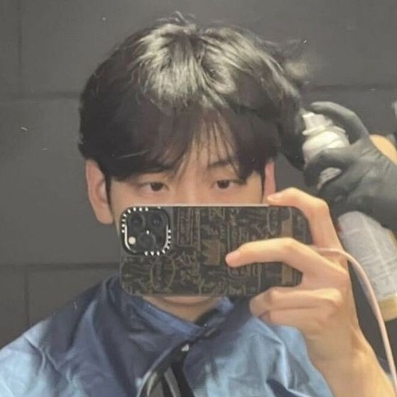 숩 tweet media