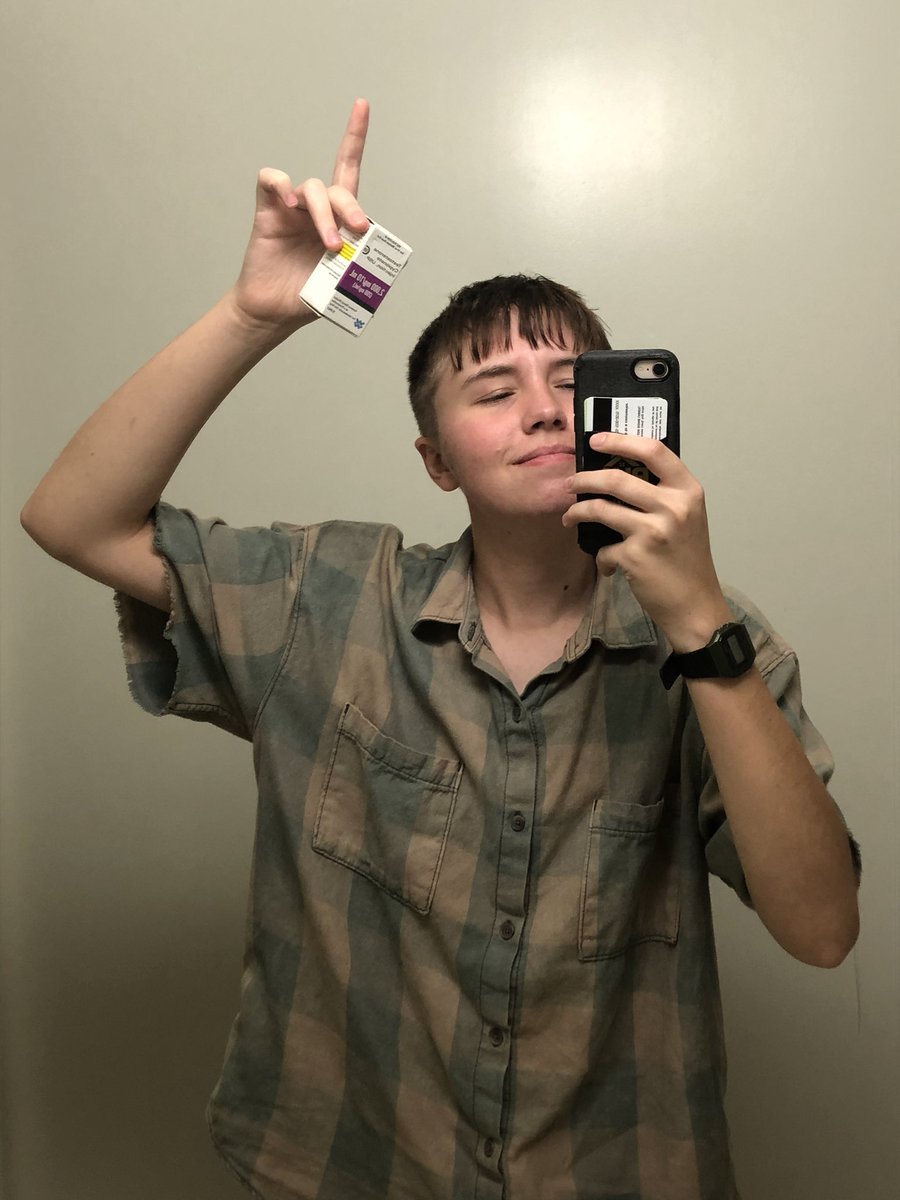 calebquit's tweet image. half a decade on T today 🫦 time flies when u keep getting sexier 🫶🏻