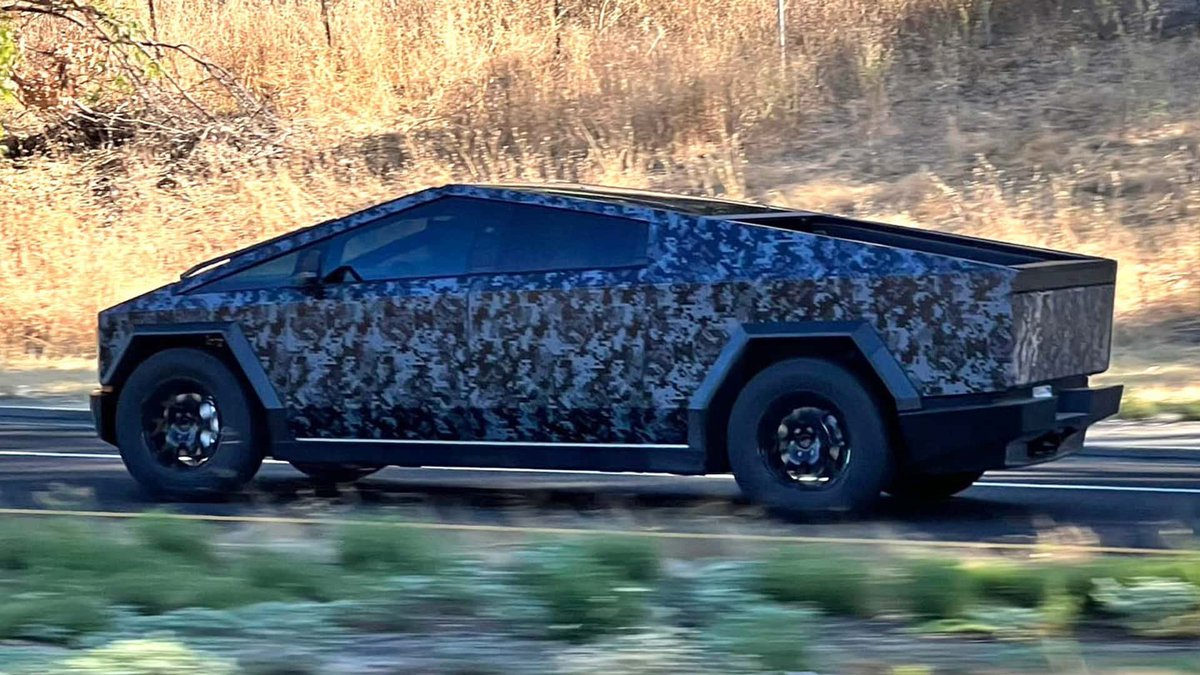electric_is_key's tweet photo. Tesla announced on the 30th of November it will have a Cyber Truck Event! Are you ready for the next generation of vehicles? We will keep you posted with all the new features and details when more is released. #Tesla #EV #FSD #Cybertruck #mattblack #camo #TSLA #USA #elon_musk https://t.co/sowmA7Vn3C