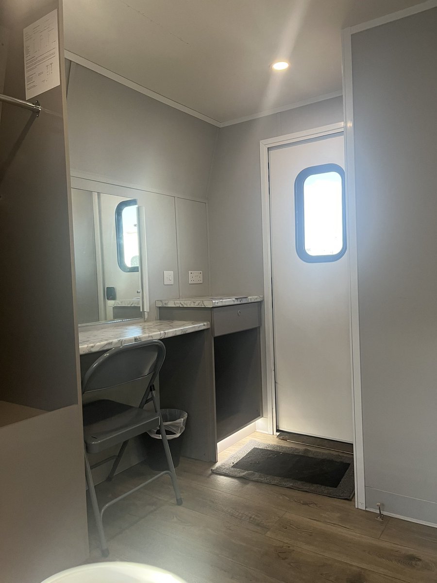 Lorna McFarlane tweet media