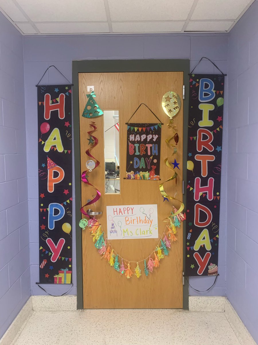 Wishing a very special Happy Birthday to Ms. Clark!!! We hope you have a great day!! 🎉🥳💚