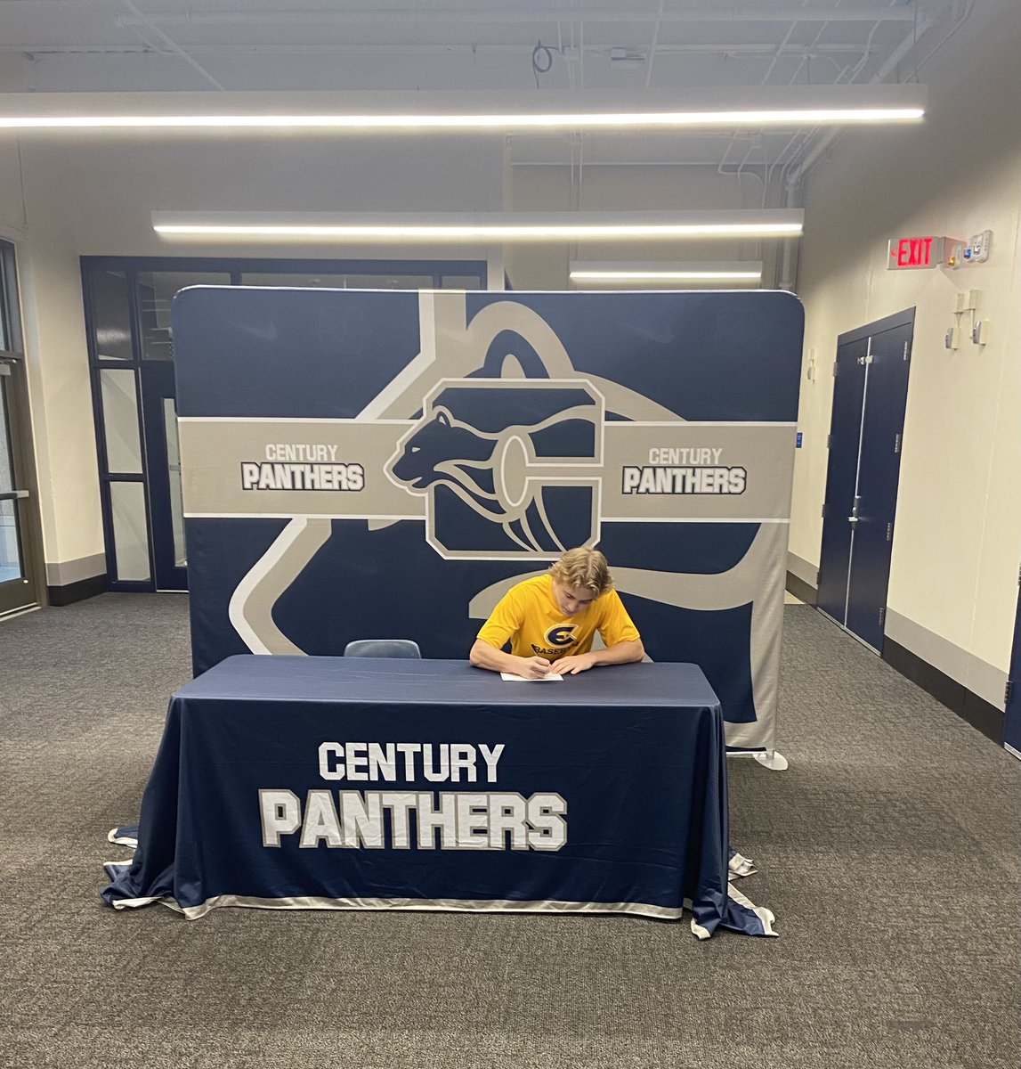 Officially a BluGold! Excited for the next 4 @UWECBaseball