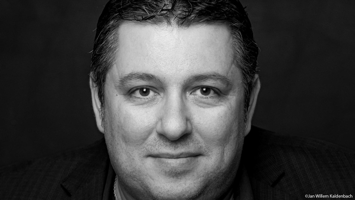 vpronms's tweet photo. Bedankt voor het luisteren! Morgen is journalist Robert Vuijsje te gast, over zijn nieuwe boek Maak de wereld beter.

Kijk voor meer informatie op: https://t.co/ROXwZO8vsU https://t.co/hLS3h01NOW