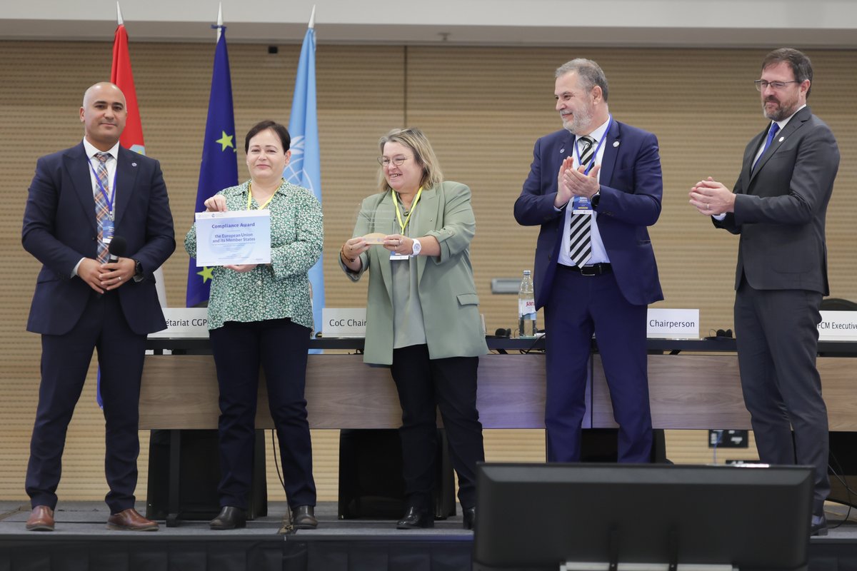 UN_FAO_GFCM's tweet photo. Live from the #GFCMSession
Congratulations to 🇦🇱🇪🇺🇲🇦🇹🇷 for winning the GFCM #ComplianceAward for
📌 fully transposing all GFCM recommendations and resolutions and
📌 correctly reporting data
#GFCM46 https://t.co/9i6zbhEV9o