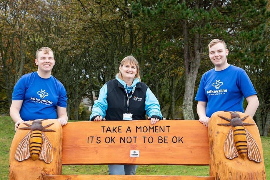 HLHLeadershp's tweet photo. 🐝🐝Watch this space 🐝🐝#itsoknottobeok  #leadership #Partnership #HLHMakingLifeBetter 🐝 https://t.co/tYFT97u0cK