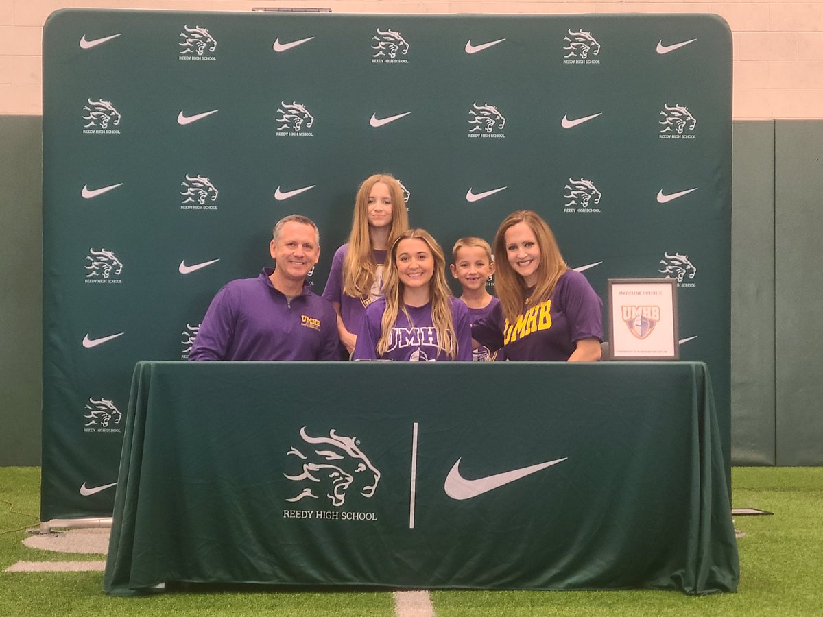 ReedyGsoccer's tweet photo. Madeline Dutchik going to University of Mary-Hardin Baylor https://t.co/EIE94QbdG3