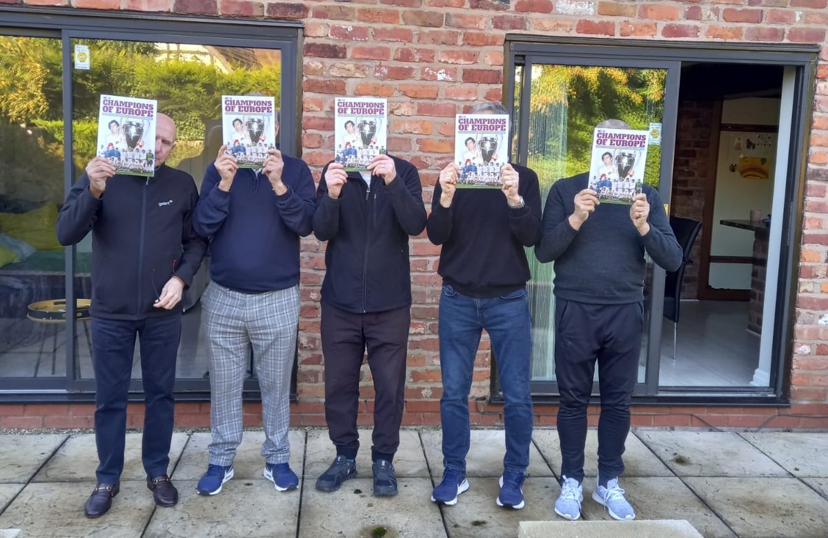 Av40T's tweet photo. GUESS THE FAB FIVE

In the words of Brum's very own Toyah, it's a (Wednesday) mystery. 🤔

We're sure devoted #Villa fans will be able to identify these legends but remember to check back tomorrow to make sure you got top marks!

#AVFC https://t.co/HTIjKDYNGA