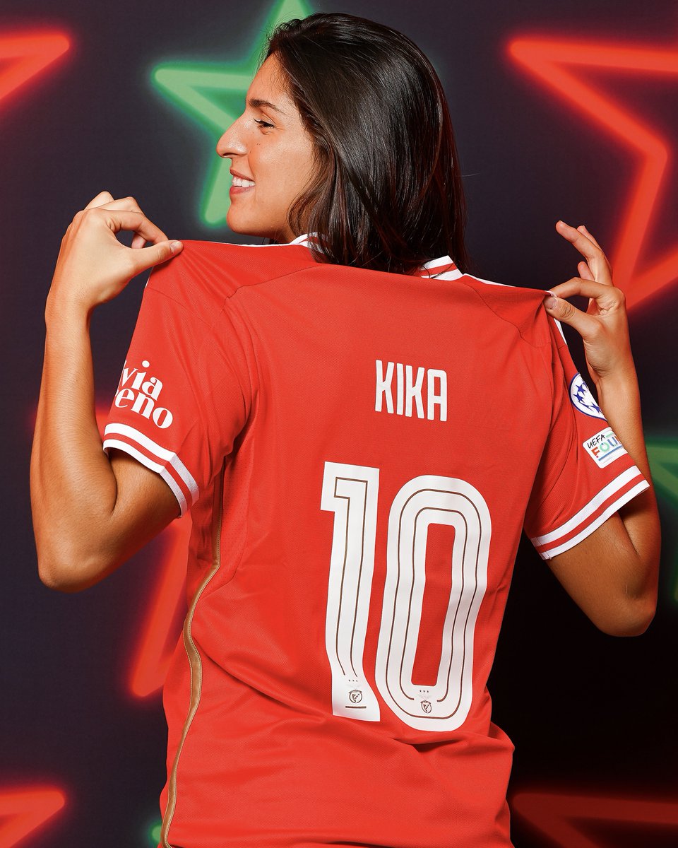 🦅 <a href="/kikarrns/">Kika nazareth</a> 🦅

#UWCL