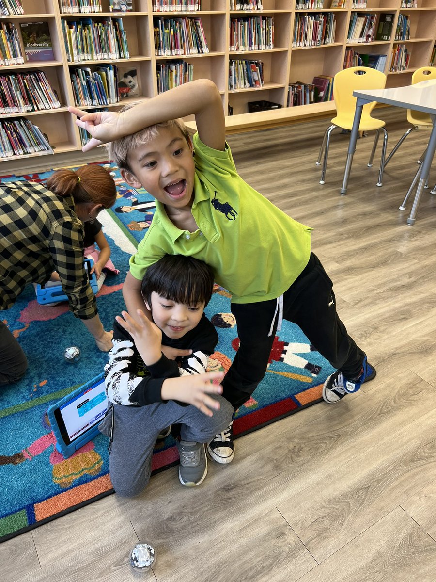 MsMeganMcCann's tweet photo. We had so much fun using #Sphero in the library with Ms. N! @stpetersaints https://t.co/QQg628HkhG