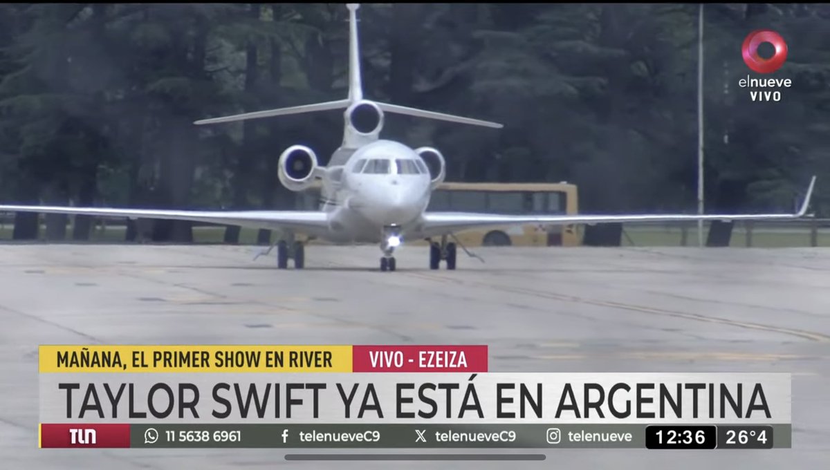 everfolking's tweet photo. voy a imprimir esta placa y colgarla en mí habitación https://t.co/9Mywl5CIQ9