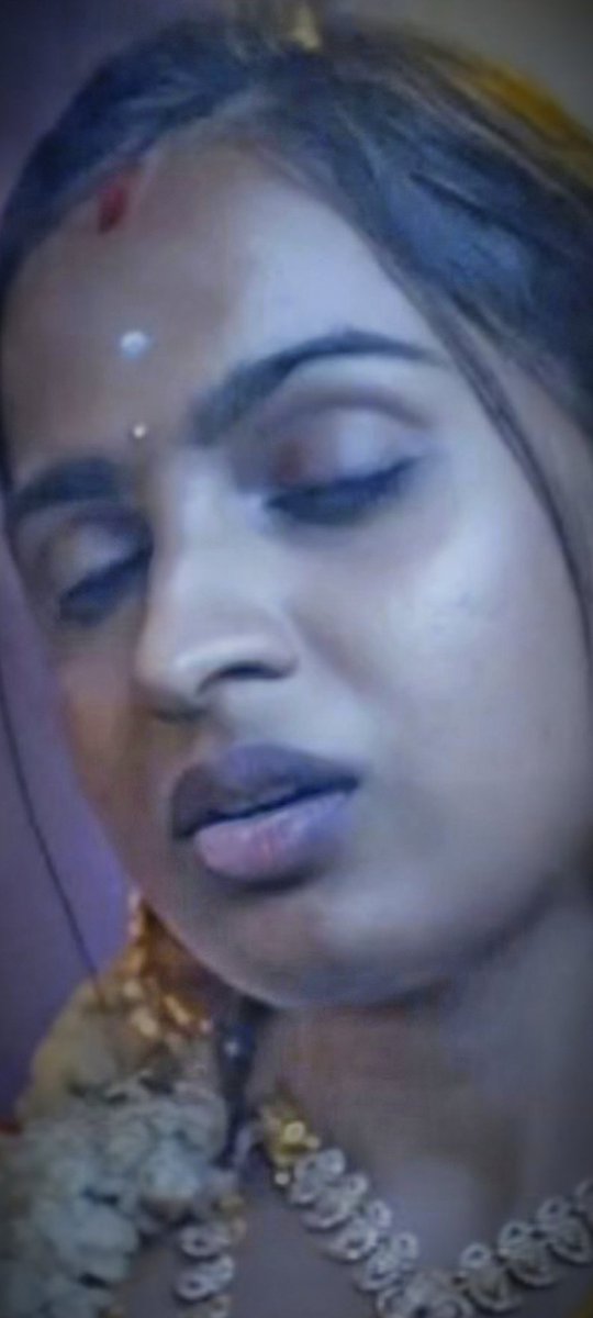 gowthamblr91's tweet photo. #InstaModel #AuntyLover #Sexyface #Serialacterss #facelover #auntyverian https://t.co/1x99GQEO1L
