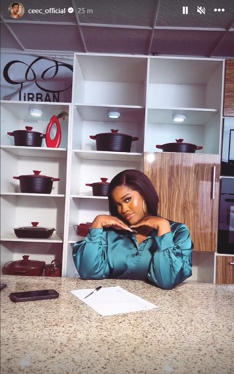 2nomwene's tweet photo. In her money making era... Congratulations Ceec!!!! Please patronize her deal
LANDLADY CEEC SAYS HI
CEEC SAYS TRUTH IS BITTER
CYNTHIA NWADIORA AT 31
#Ceec
#CynthiaNwadiora
#CeeMoney https://t.co/Qfypl9oLAt