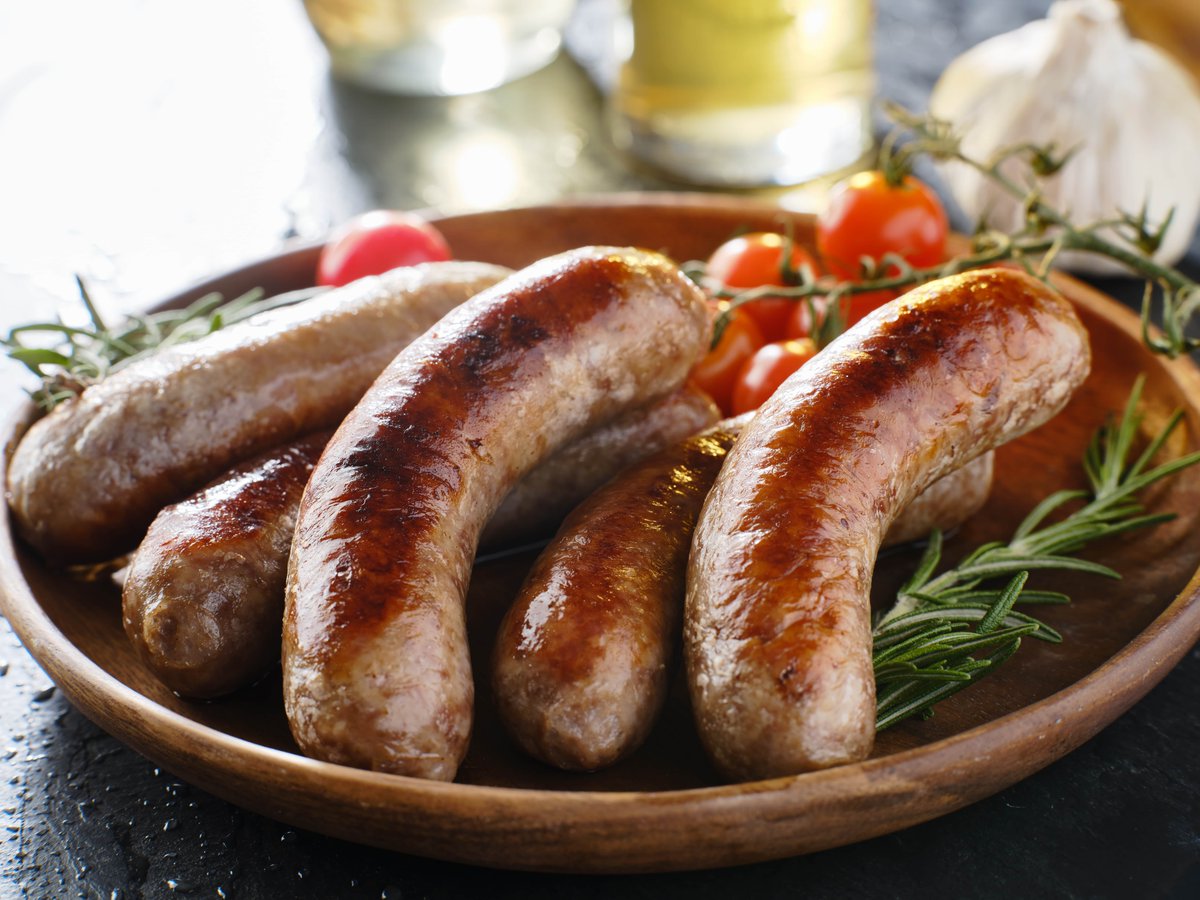 MusksSausages's tweet image. Calling all sausage lovers! Musk's Sausages are the perfect choice for tonight's dinner. Place your order now and indulge in a mouthwatering feast that will have you coming back for more.

#Dinnertime #Sausages #BritishMeat #PorkSausages #Dinner