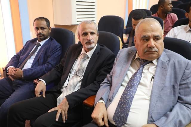 وزير الصحة يدشن مشروع دبلوم مساقات الطوارئ التوليدية والوليدية 

m.facebook.com/story.php?stor…