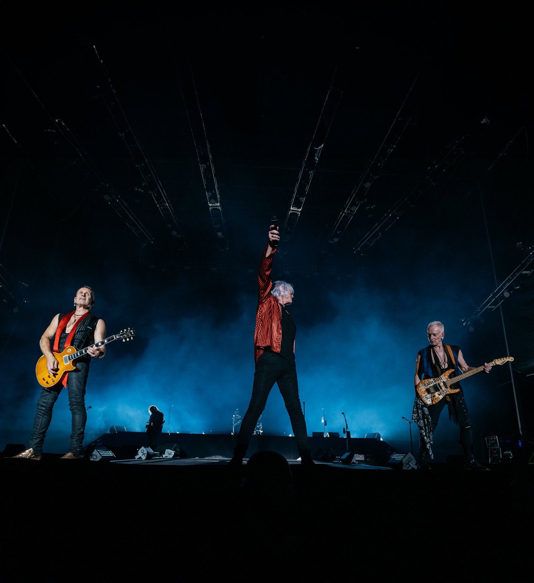 BeeYourGuest's tweet photo. You just can't live without it. Thank you, Brisbane. Sydney + Melbourne - get ready!! 🤘👊💥 https://t.co/Rp3l1VboOI