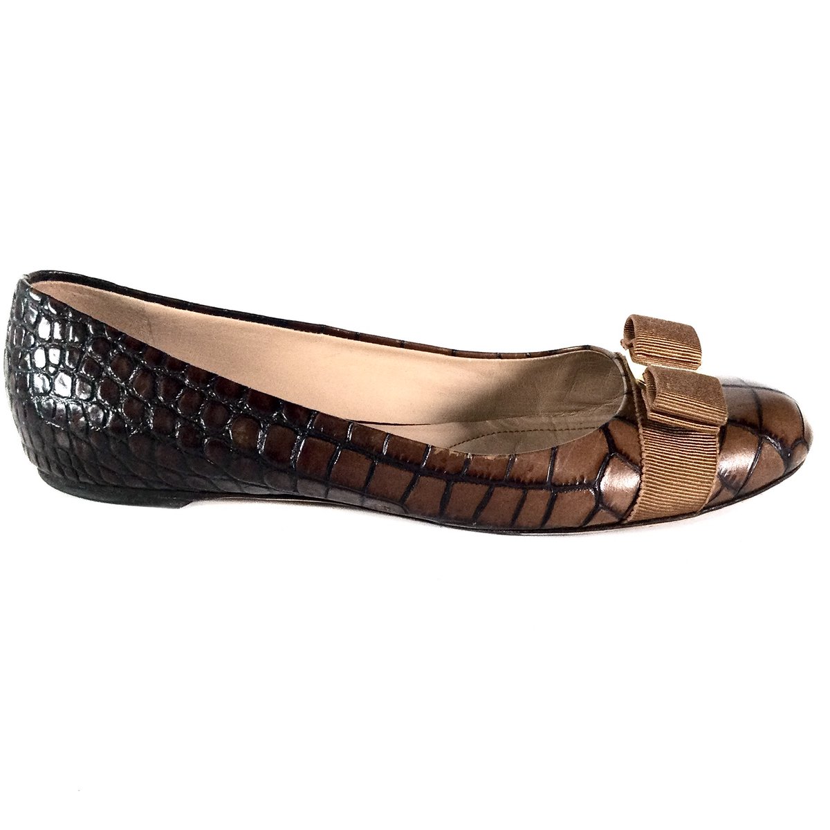 leaps_dragonfly's tweet photo. 👠𝑵𝒆𝒘 𝑫𝒆𝒔𝒊𝒈𝒏𝒆𝒓 𝑷𝒊𝒆𝒄𝒆𝒔 𝑱𝒖𝒔𝒕 𝑫𝒓𝒐𝒑𝒑𝒆𝒅!!👝
✅𝗡𝗪𝗧 𝗖𝗢𝗖𝗢 𝗗𝗘 𝗠𝗘𝗥 𝗟𝗢𝗡𝗗𝗢𝗡
✅𝗟𝗢𝗖𝗞 𝗛𝗘𝗔𝗥𝗧
✅𝗚𝗜𝗨𝗦𝗘𝗣𝗣𝗘 𝗭𝗔𝗡𝗢𝗧𝗧𝗜
✅𝗙𝗘𝗥𝗥𝗔𝗚𝗔𝗠𝗢 
𝑺𝒉𝒐𝒑 𝒕𝒉𝒆 𝒄𝒐𝒍𝒍𝒆𝒄𝒕𝒊𝒐𝒏
https://t.co/xdoHMWbiU4 #DRAGONFLYTHRIFT #DESIGNER https://t.co/s39YOq6saG