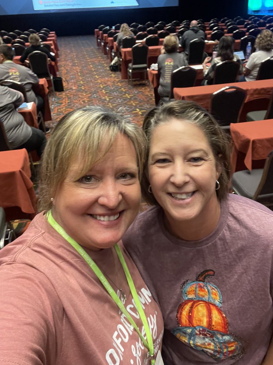 ⁦<a href="/SolutionTree/">Solution Tree</a>⁩ #Cousins find each other in our adult learning! @KatyISD <a href="/BrenhamISD/">Brenham ISD</a>