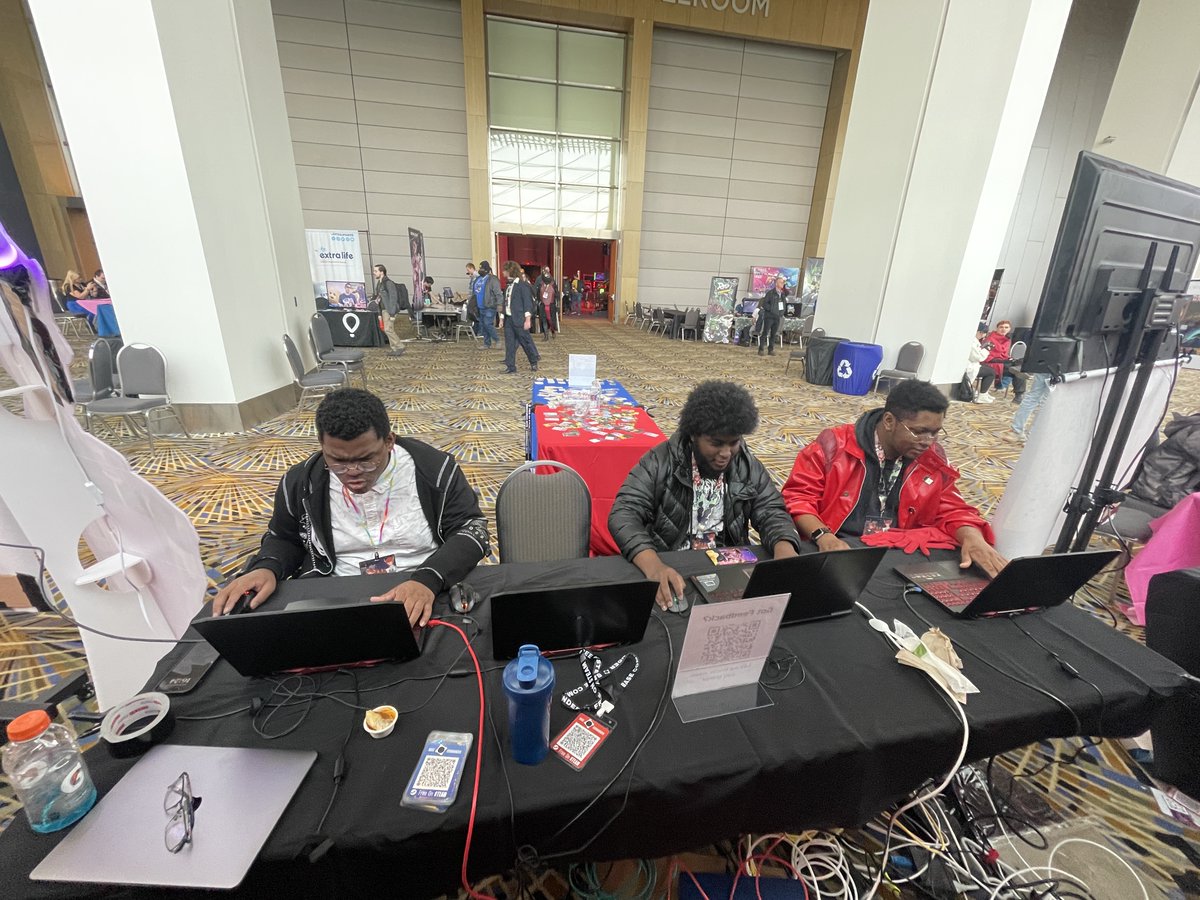 Base_Commander_'s tweet image. #youmacon recap pt. 1! 

#gamedev #youmacon2023 #freegame