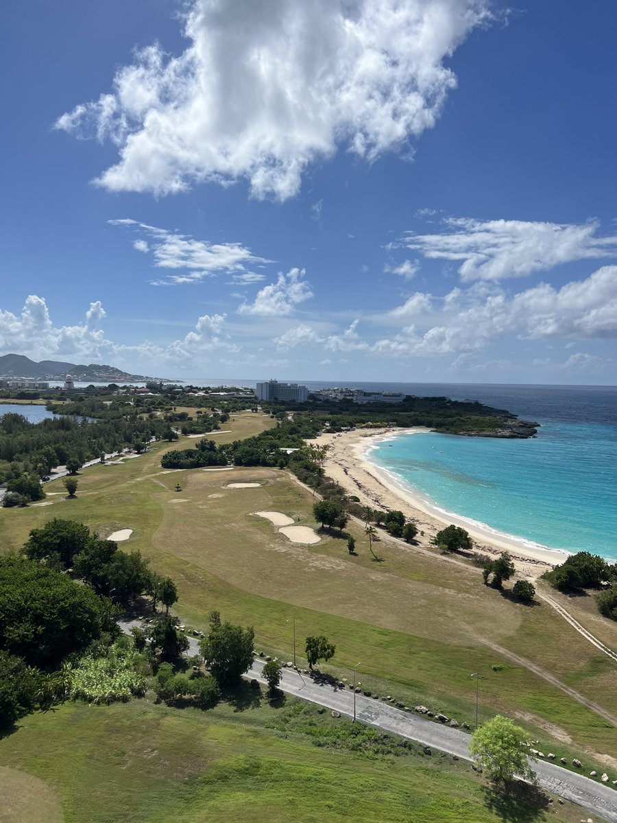 VICTORIOUSTAXI's tweet photo. Chill Day At Mullet Bay Beach 
•
•
•
•
•
#Victorious
#VictoriousTaxi 
#VictoriousTaxiSxm
#VictoriousTaxiServices
#VictoriousTaxiServicesSxm
#TaxiService
#TaxiServices
#Transportation
#SintMaartenTaxi
#SaintMartinTaxi
#SxmTaxi
#Taxi
#SintMaarten
#StMaarten
#Sxm https://t.co/Rw05gAu0TW