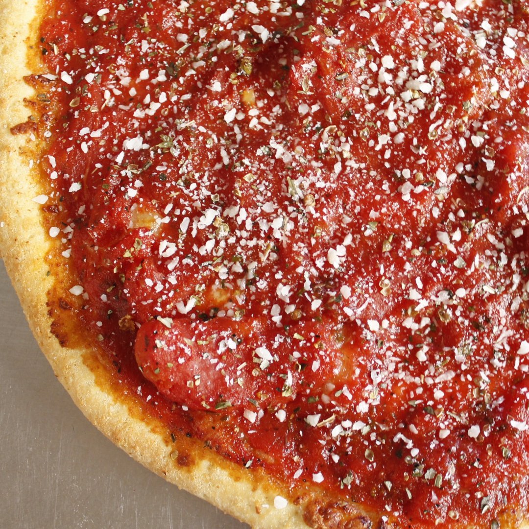 Give our Chicago Style Pizza a try today. Get $3 off our medium or large Chicago-Style pizza. *Available for pickup or delivery.

#lunchtime #itspizzatime #piecut #dinnertimeideas #chicagostylepizza #pisapizzacountryside