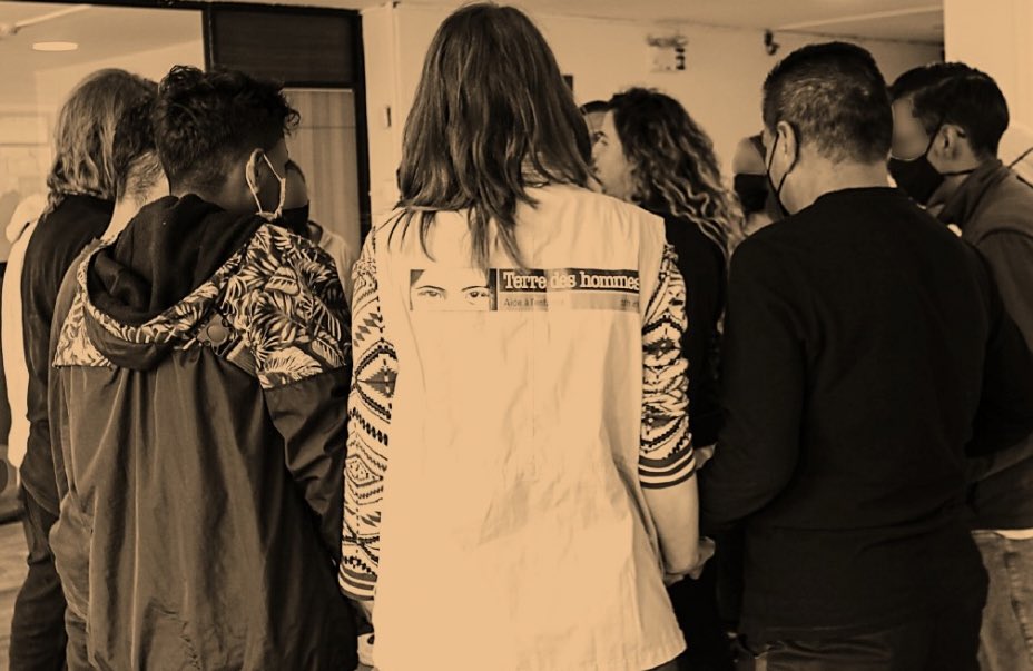 #OfertaLaboral .- 👷🏼
Readecuación de los espacios de trabajo de la Unidad Judicial de Adolescentes Infractores de Guayaquil.

📧 Aplicar en: bit.ly/3QxpFiM
🗓 Cierre de convocatoria: del viernes 10 de noviembre de 2023 hasta las 23h59.

🖐 #Sihaytrabajo 🔶