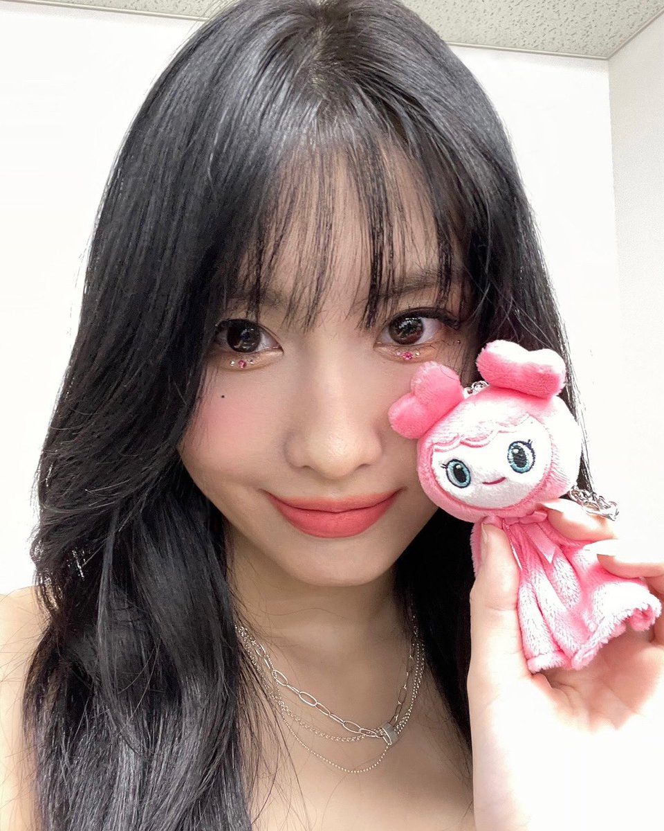 아미🍑 (@momoRin_0nce) / Posts / X