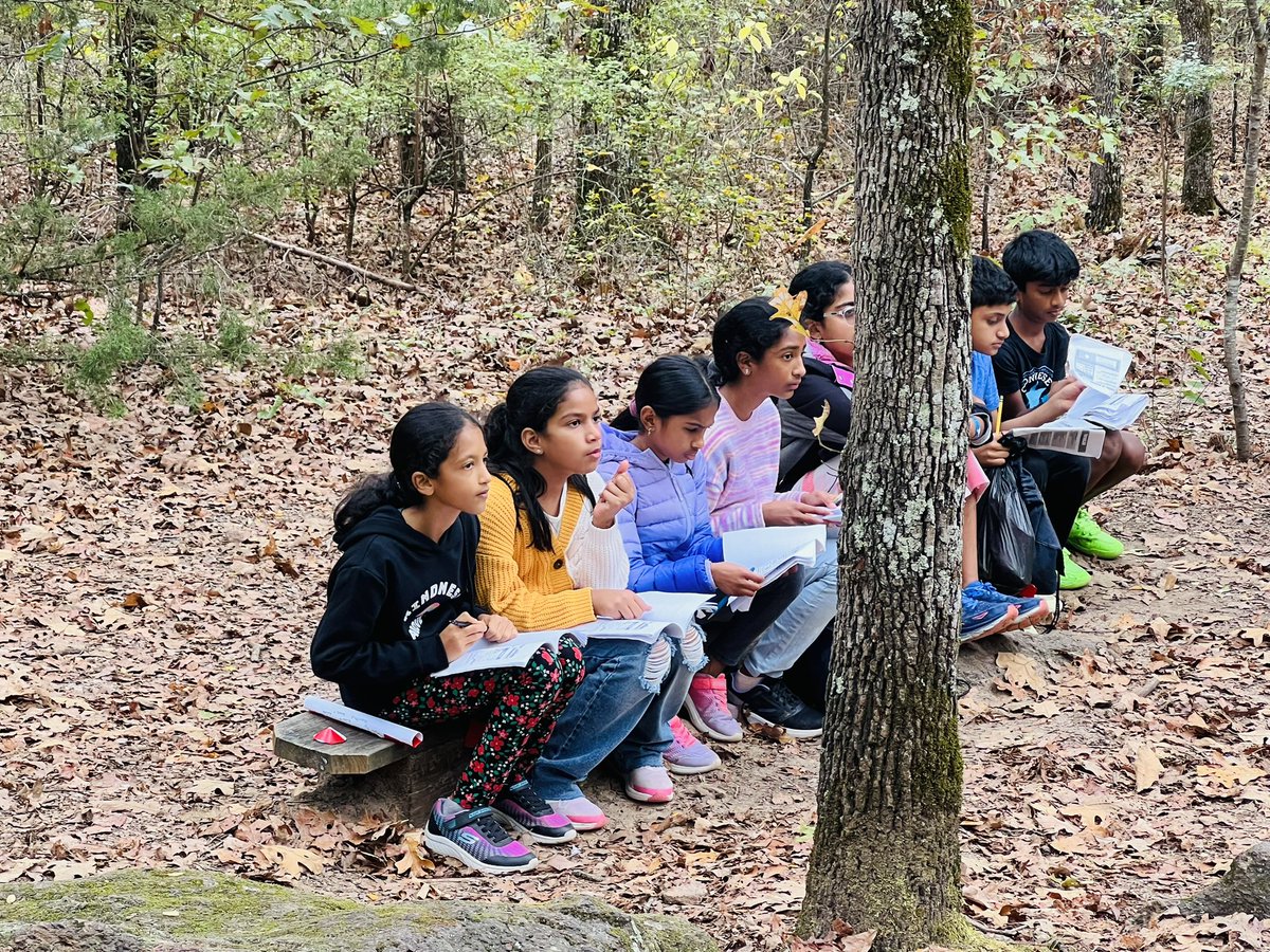 parul_bh's tweet photo. Learning about Landforms and rocks #natureclass #skyranch #rjlcamp #rjlyear10 @NetZeroLee @NetZeroKhan @Howard2D https://t.co/e04qkse2Sd