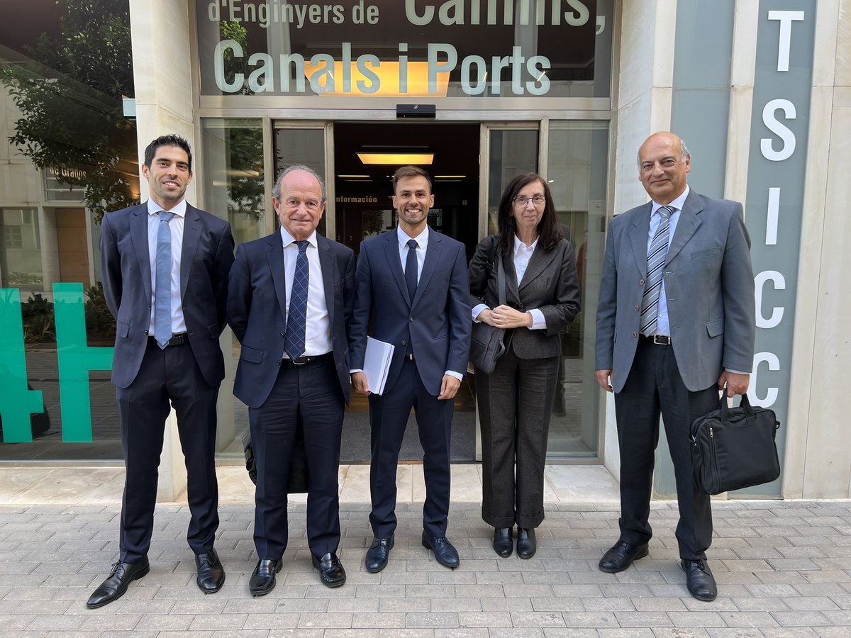 🚨Creo que mi cara lo dice todo 😄
Muy contento de dar otro paso en mi carrera #docente e #investigadora para convertirme en #Profesor Titular de Universidad.

<a href="/CaminosUPV/">Caminos UPV</a> <a href="/GIIC_UPV/">GIIC_UPV</a> <a href="/UPV/">Universitat Politècnica de València</a>