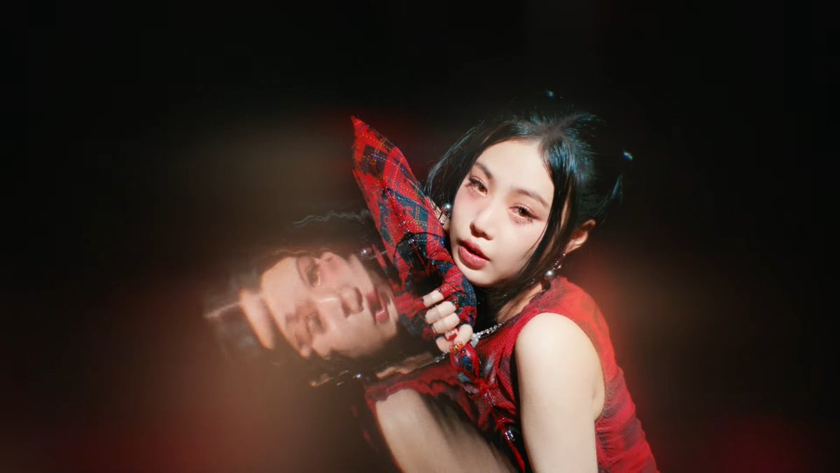SoojinBR's tweet photo. [📰] O MV de "AGASSY" ultrapassou 1 milhão de streams no YouTube em 5 horas e 42 minutos depois do seu lançamento!

🔗 https://t.co/OUi2b0cm7H

SOOJIN IS BACK
AGASSY IS OUT NOW
#SoojinSoloDebut
#아가씨
#수진 @BRD_SOOJIN https://t.co/gL0JKskoob
