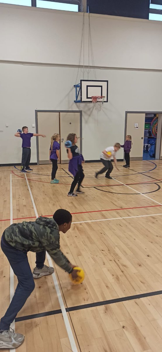 Brilliant to see all the superstars at our new Handball club at St Joseph’s Primary school ! Thanks to the amazing parent coach for taking this exciting new club. The children are loving it !!
#volunteering 
<a href="/stjosephsedin/">St. Joseph’s RC PS</a> 
<a href="/scothandball/">Scottish Handball Association</a> 
<a href="/StJosephs_P5_P4/">St. Joseph's RC PS Primary 5/4</a>