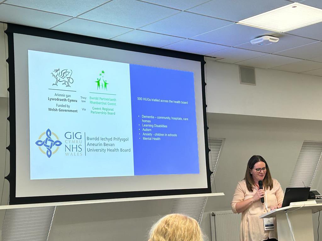 JacFennell's tweet photo. Amazing to share @mattgwynlloyd’s “life changing” case studies from Gwent’s trial of 500 HUGs across @AneurinBevanUHB @poblgroup  at UK Dementia Congress #ukdc2023 @BoardGwent @UWE_Research @cardiffmet @HUGbyLAUGH @alzheimerssoc https://t.co/XbozKStXFw