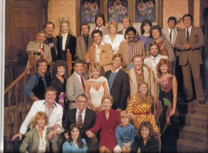 daysofmylife__'s tweet image. @brianne1017 I felt like you would enjoy this as much as I have today. So many legacy characters! @nbcdays @DaysPeacock #days #dool #daysofdays #legacycharacters #legends #throwback #days #salemsbest