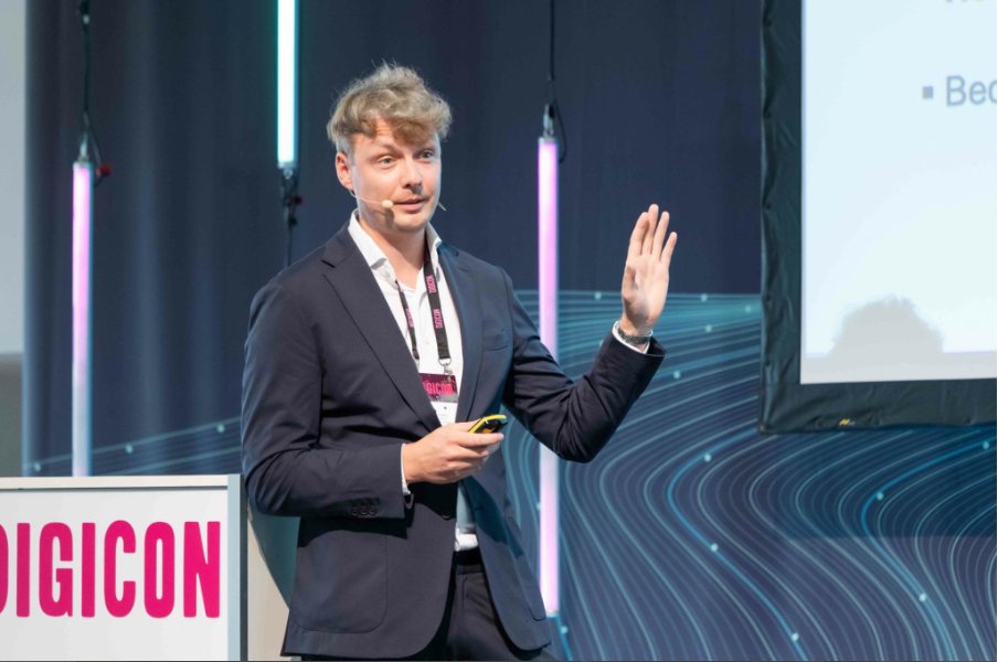 ReincarnateEU's tweet photo. We were at the #DIGICON2023 convention in🇩🇪by #DigitaleStadtMünchen!
@ChristophVoelk2 -@BAMResearch presented #SLAMD, the open-source app they bring to our project for circular materials.
Learn about his experience in this conference on digitalization👇
https://t.co/JNHVYGScq9 https://t.co/Qyxvy1EEaQ