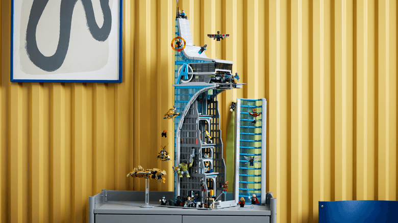Avengers's tweet photo. Ready to assemble the largest @LEGO_Group Marvel set to date? The new Avengers Tower set has arrived, featuring over 5,000 pieces and the most LEGO figures ever included in a set! Learn more now: https://t.co/fp1TnH6SjW #Avengers60 https://t.co/G5vyQ6USyh