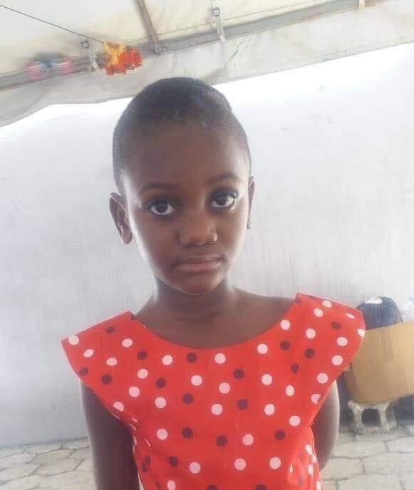 Daphneydss's tweet photo. Enfòmasyon nou dwe konnen!!!!!!!
Soraya Destinoble yon tifi 6 lane pran katouch nan tèt li nan zòn meyè kwadèboukè li ap opere Jedi nan lopital Bernard Mevs li bezwen san, ede l kontakte Gerlande Simon nan +509 3998-7098 pou ede l sove lavi pitit li a, gwoup sanguin l se 0+ https://t.co/HujW4V7TTw