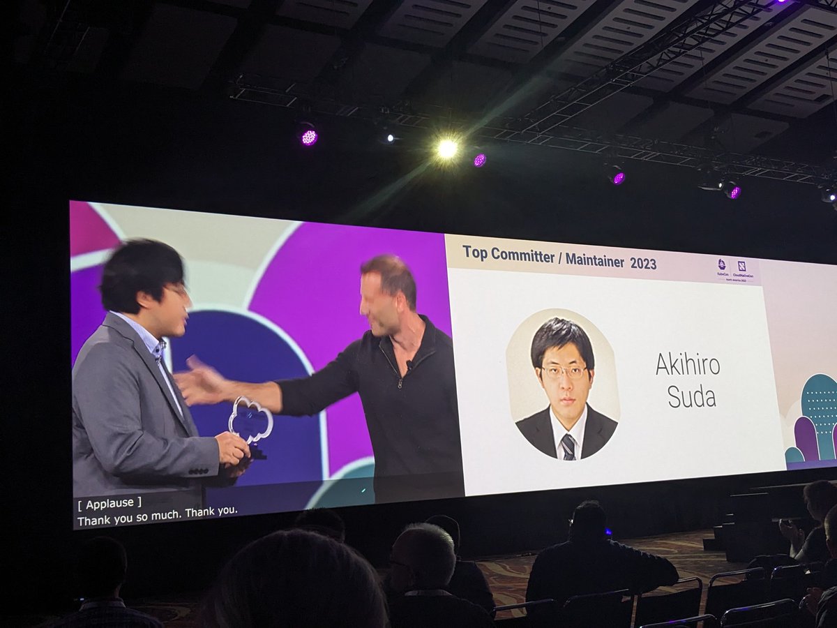 @_AkihiroSuda_ is a legend! His contributions endless across the kernel, containerd, runc, buildkit, kubernetes and much more! Rootless, lazy pulling, so many features that have enabled scientific computing on #kubernetes! #kubecon Congratulations!