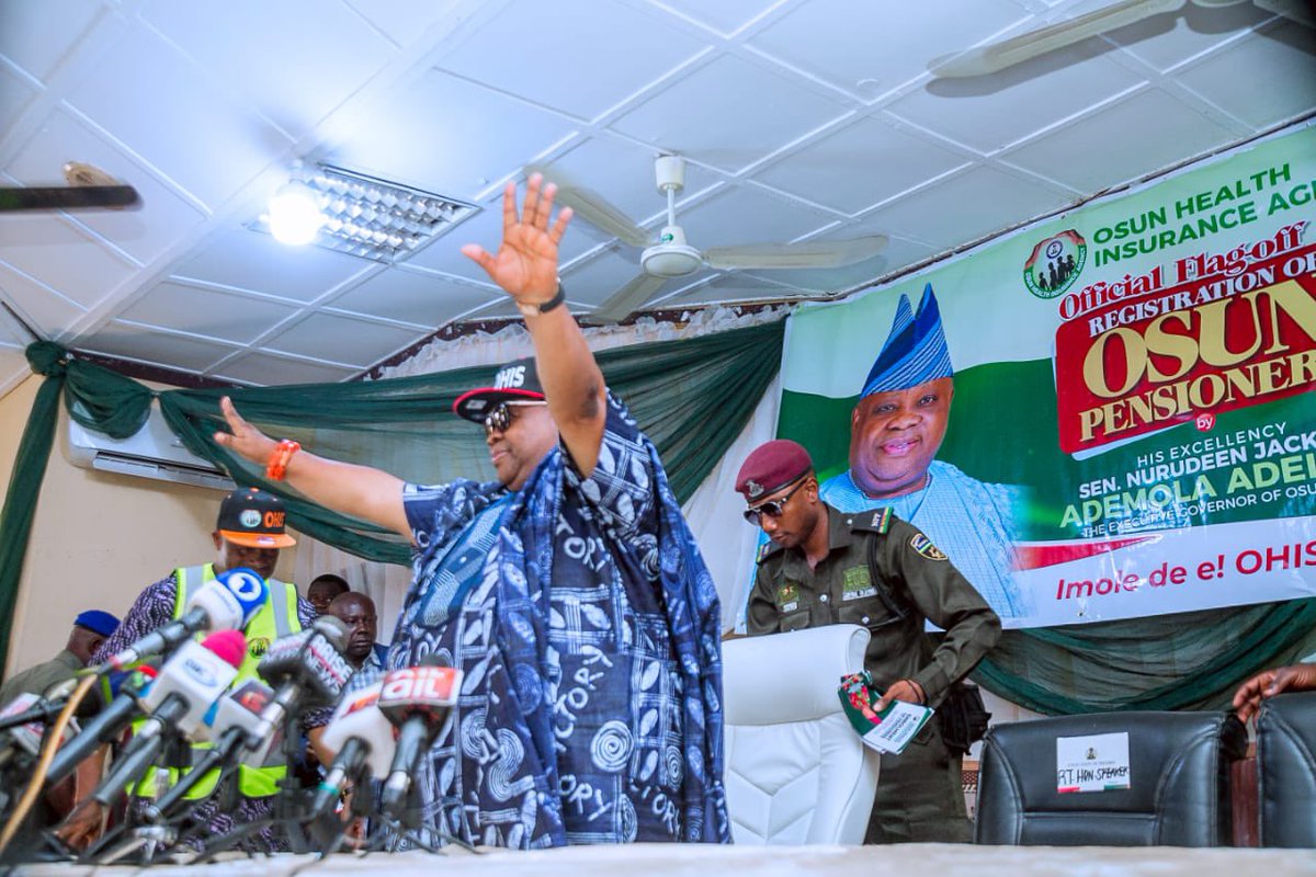 AAdeleke_01's tweet photo. Earlier today, I was delighted to Flag off the registration of ALL Osun State Pensioners into the Osun State Health Insurance Scheme. Indeed a passionate moment for me to fulfill one of the important campaign promises I made during the #OsunDecides2022. https://t.co/loy85xRUHo
