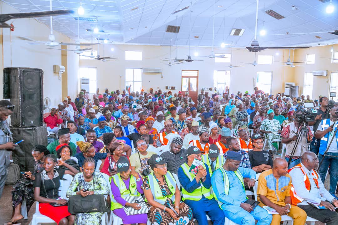 AAdeleke_01's tweet photo. Earlier today, I was delighted to Flag off the registration of ALL Osun State Pensioners into the Osun State Health Insurance Scheme. Indeed a passionate moment for me to fulfill one of the important campaign promises I made during the #OsunDecides2022. https://t.co/loy85xRUHo