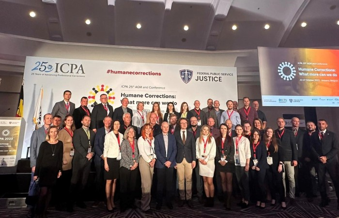 pilotazowekp's tweet photo. W dniach 22-27 października odbyła się w Antwerpii międzynarodowa konferencja ICPA 2023 🇧🇪

W konferencji wzięła udział delegacja funkcjonariuszy z Akademii Wymiaru Sprawiedliwości 👮
Szczegóły: https://t.co/rZ818LnjYc

#norwaygrants https://t.co/jBS3uB12KU