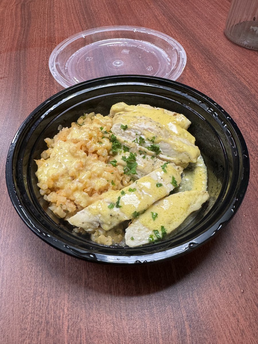 He apreciado mucho el concepto de meal prep services durante el último año. ¿Alguien más los utiliza?